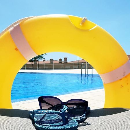 Ocean Romance 푸에르토 데 산티아고 외부 사진